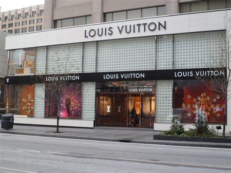 Louis Vuitton factory outlet Canada